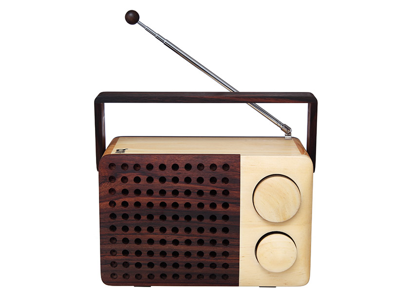 Magno wooden radio - Eco Design - Distributor for Europe